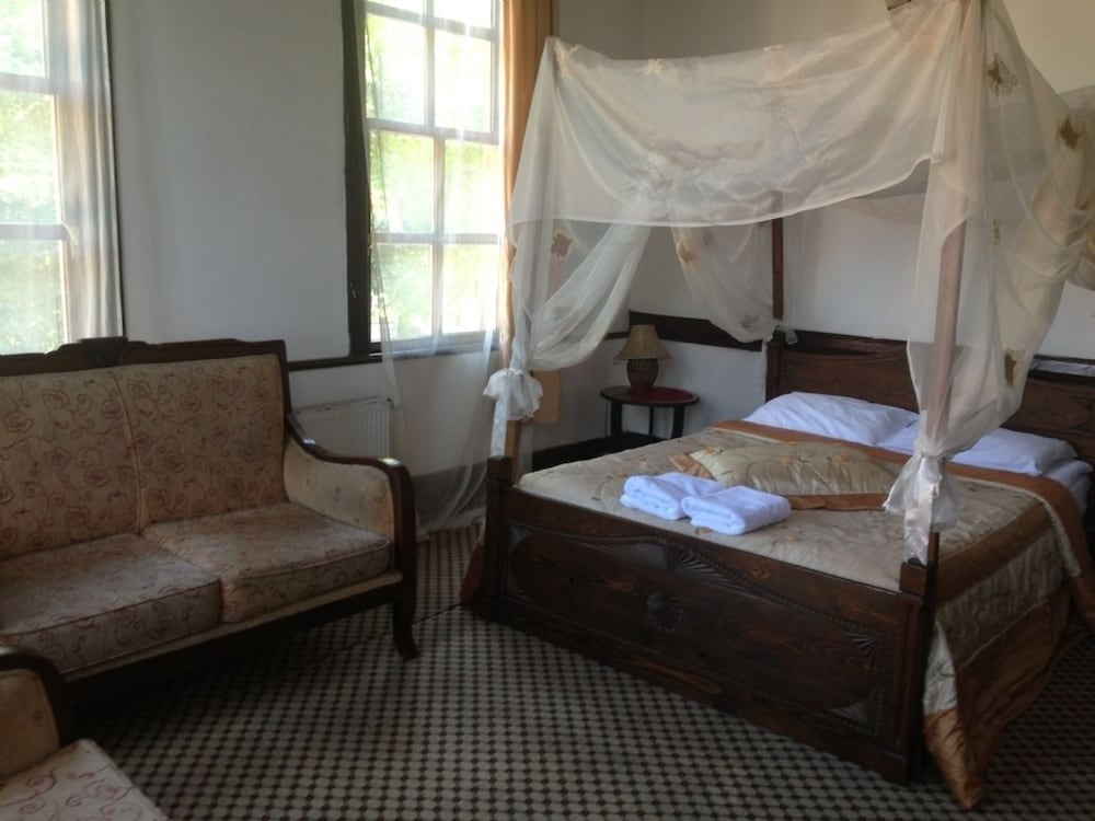 Standard Double Room photo 2