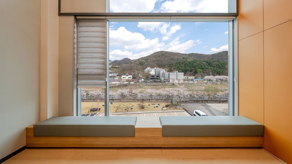 Basic Room, 1 Bedroom (Room B301 (Couple/Family Room)) - Photo 5
