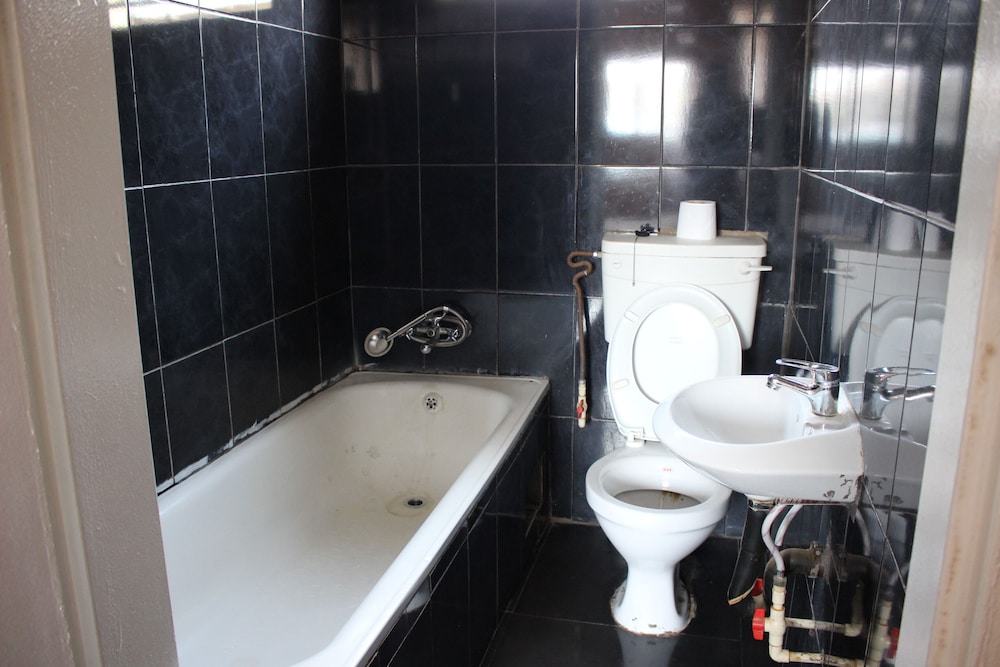 Economy Double Room, 1 Double Bed, Non Smoking photo 3