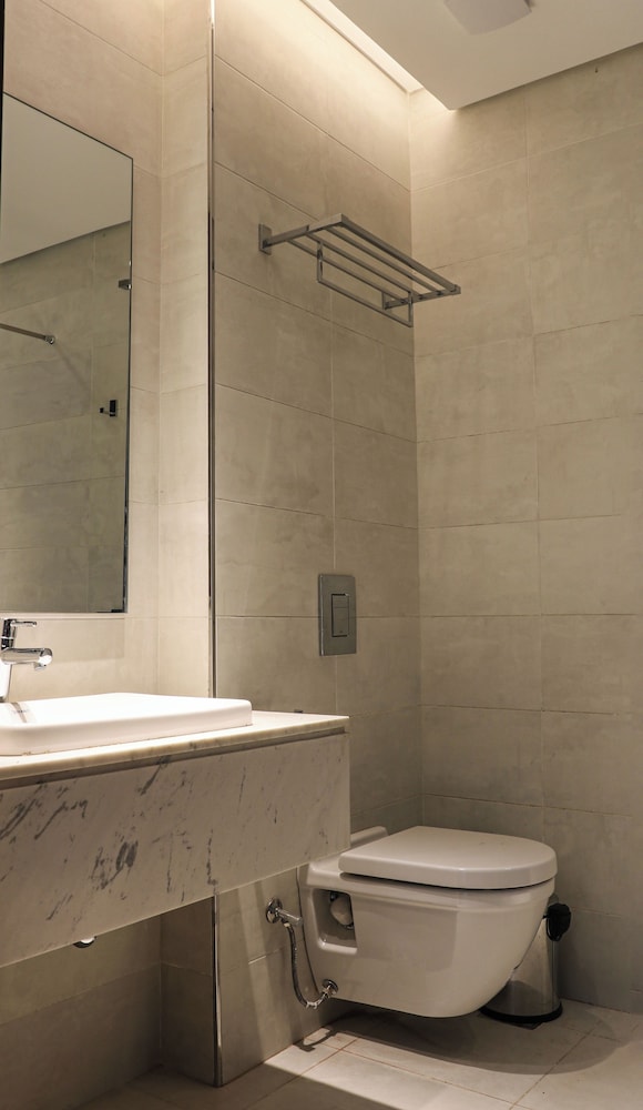 Luxury Apartment (Sahara@silverpalm) photo 2