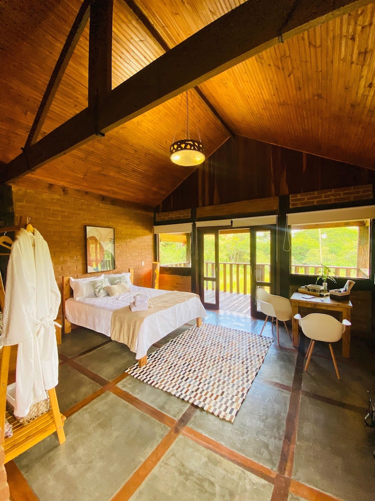 Romantic Chalet, Fireplace, Lake View photo 3