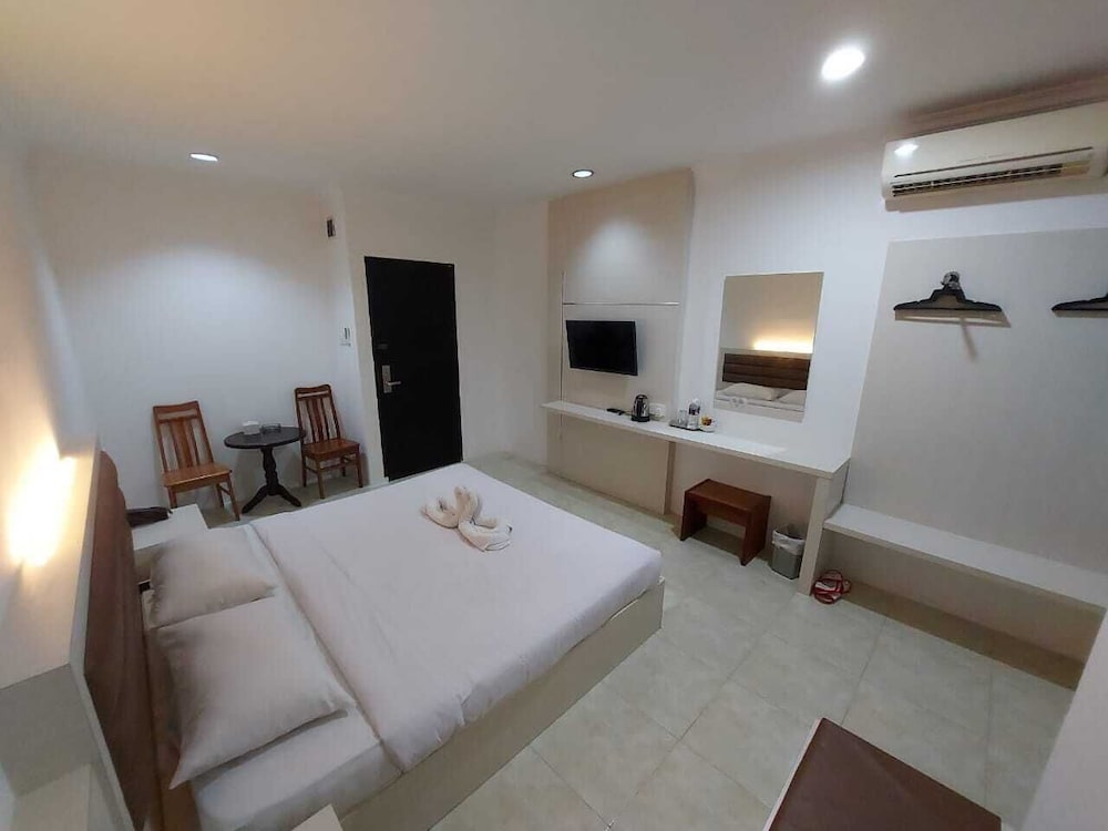 Gold Room - Photo 8