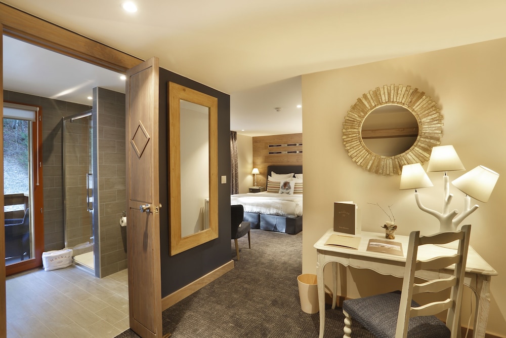 Deluxe Double Room, Balcony photo 1