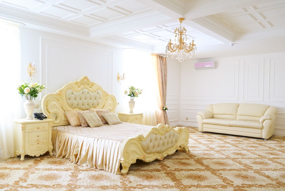 Romantic Suite (Victoria) photo 3