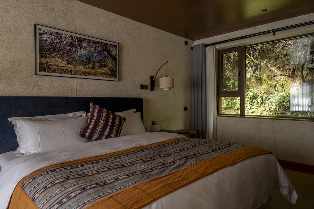 Luxury House photo 1