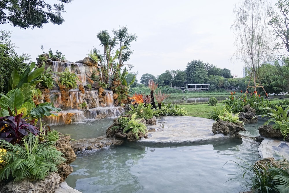 River View - Photo 9