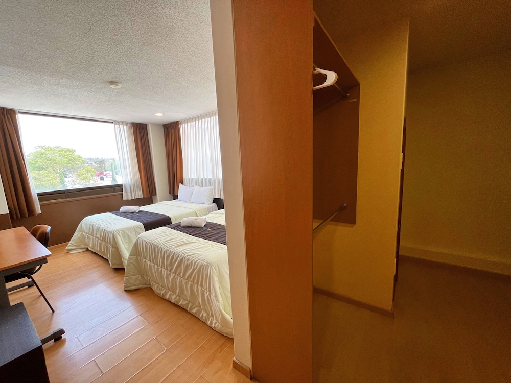 Standard Double Room photo 3