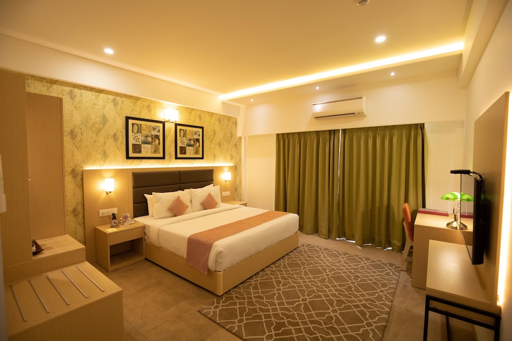 Premier Room