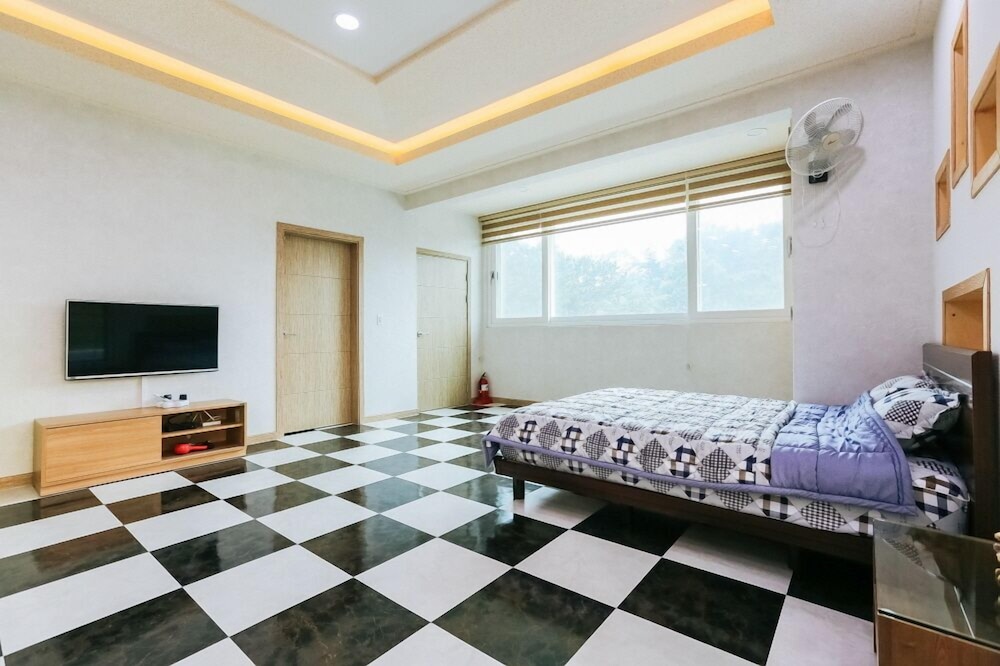 Room (Haetbit) - Photo 6