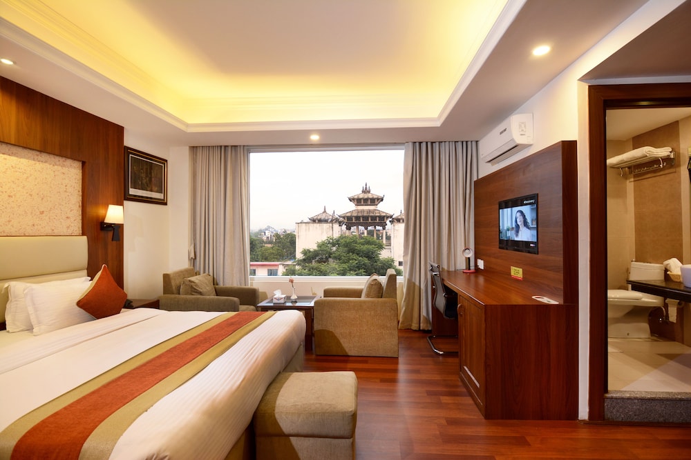 Panoramic Suite, 1 Bedroom, City View photo 2