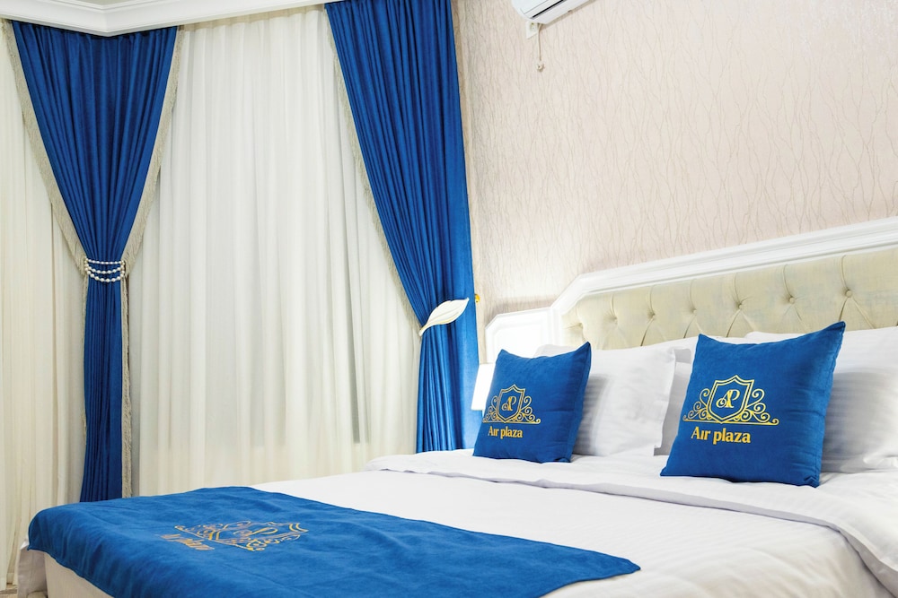 Deluxe Double or Twin Room, Balcony, Garden View