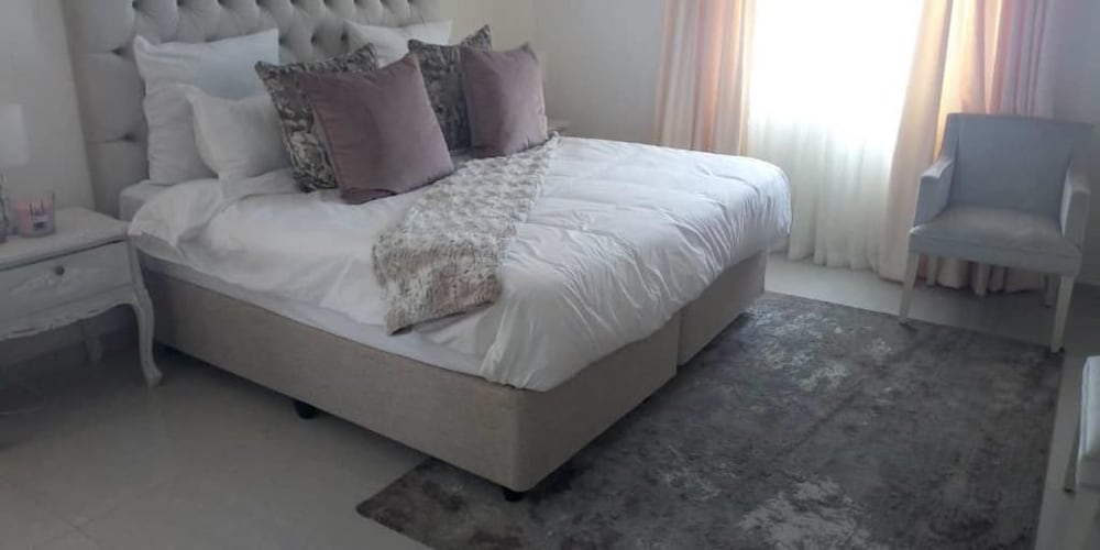 Honeymoon Suite photo 1
