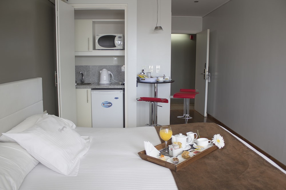 Deluxe Room, Garden View - Photo 6