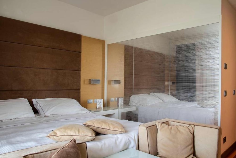 Superior Double Room - Photo 1