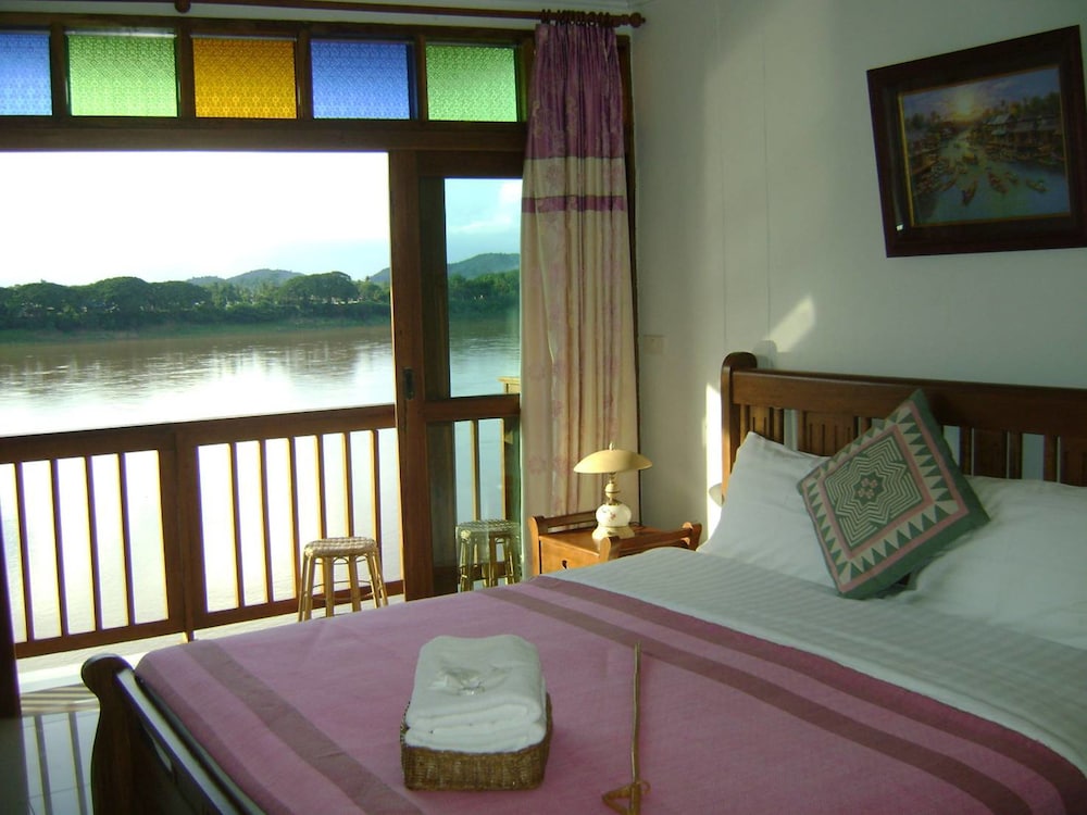 Double Room with River View photo 3