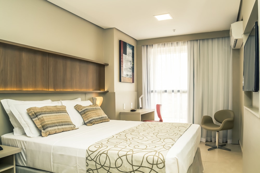Executive Double Room, 1 Queen Bed, Non Smoking photo 2