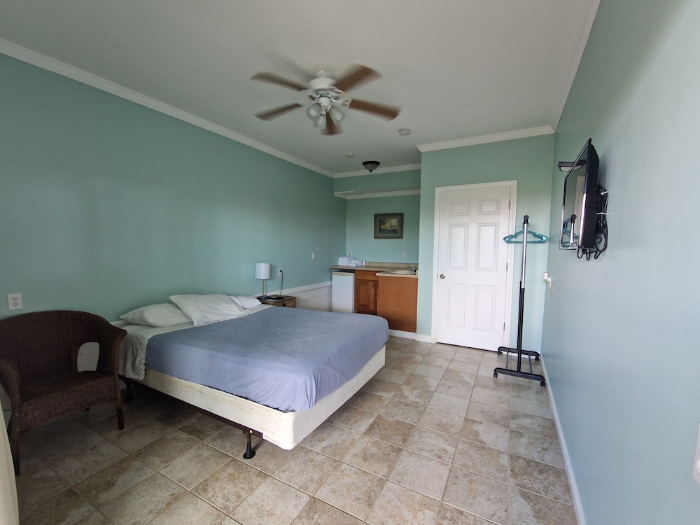Room, 1 Queen Bed, Beachside