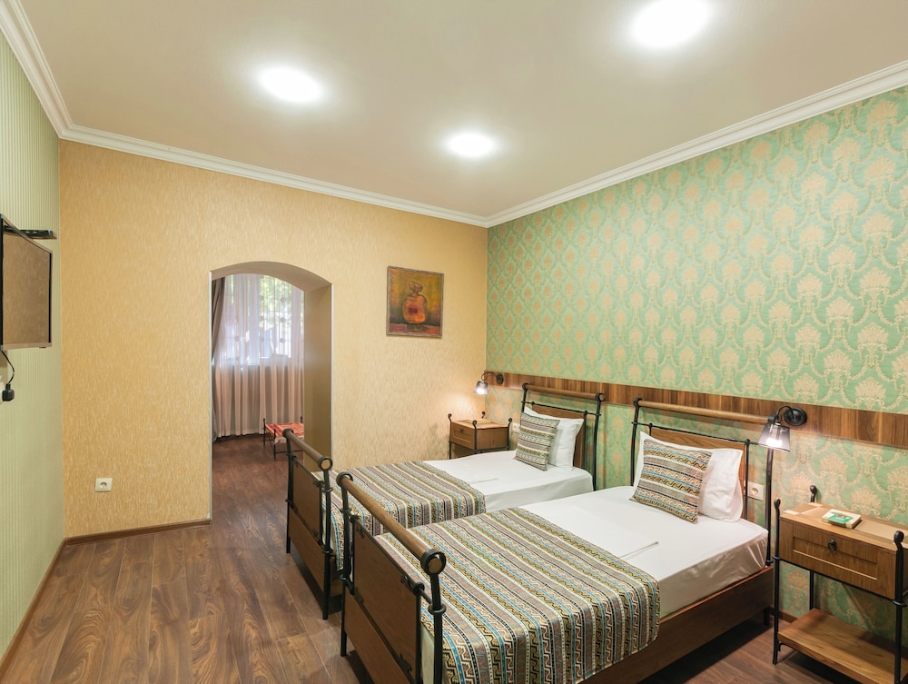 Twin Room photo 1