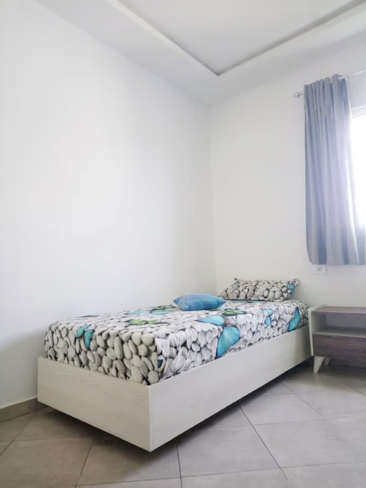 House, 2 Bedrooms, Smoking, Balcony photo 1