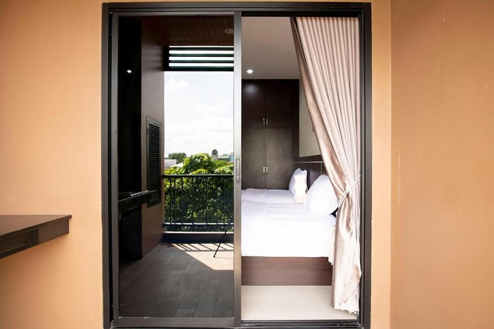 Superior Twin Room - Photo 8