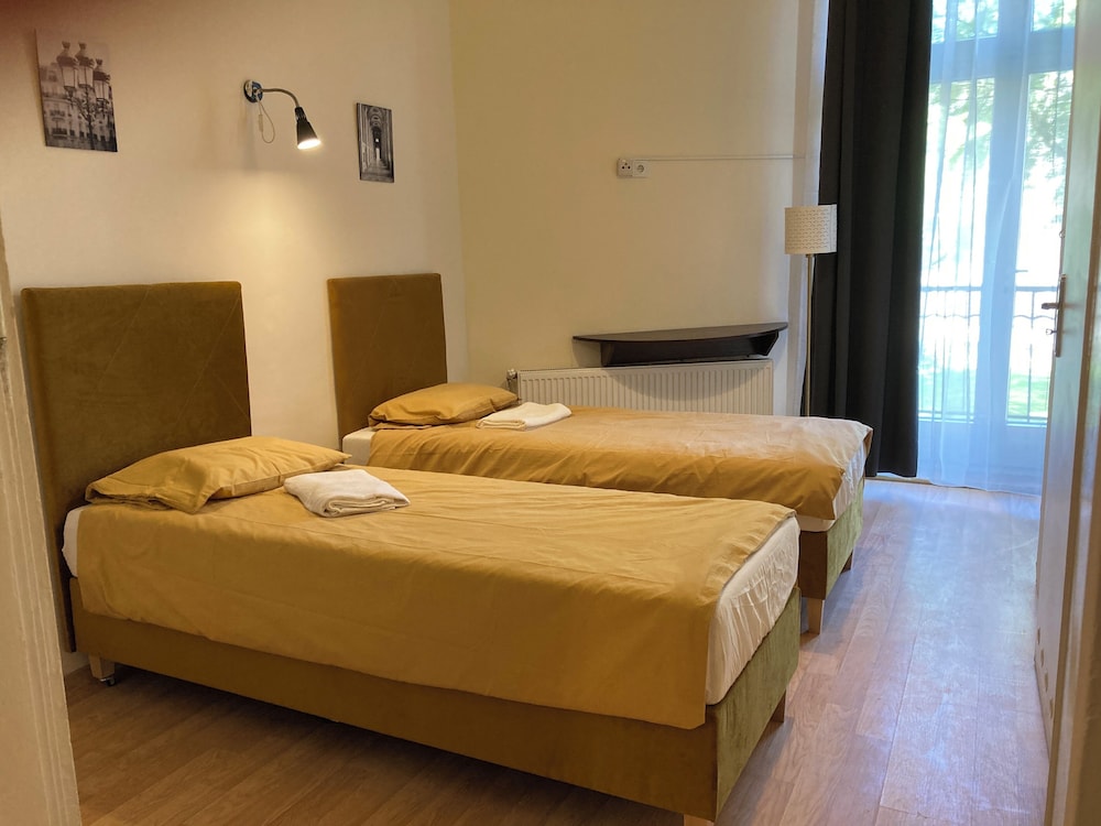 Comfort Double or Twin Room, 2 Twin Beds