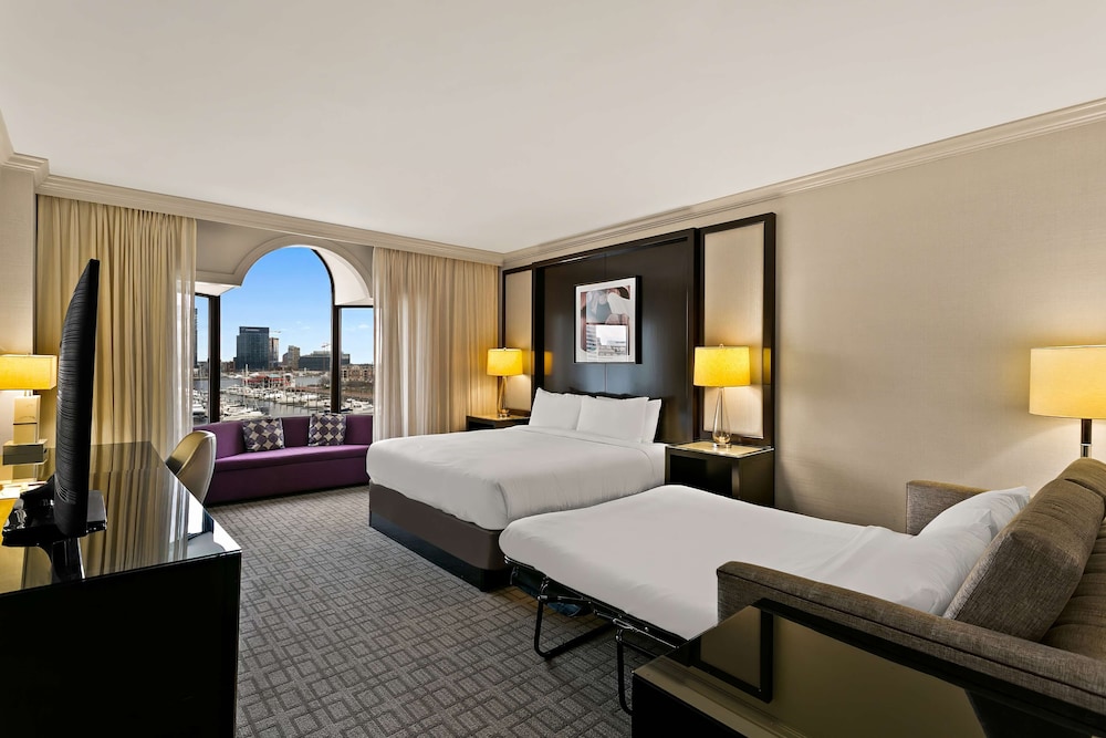 Suite, 1 King Bed, Harbor View - Photo 7