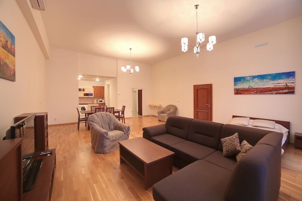 Standard Apartment, 2 Double Beds photo 1