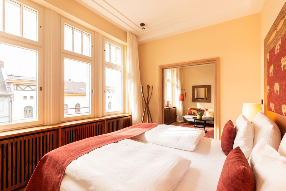 Suite (Orania. 45) (2 Adults or 1 Adult + 1 Child) photo 3