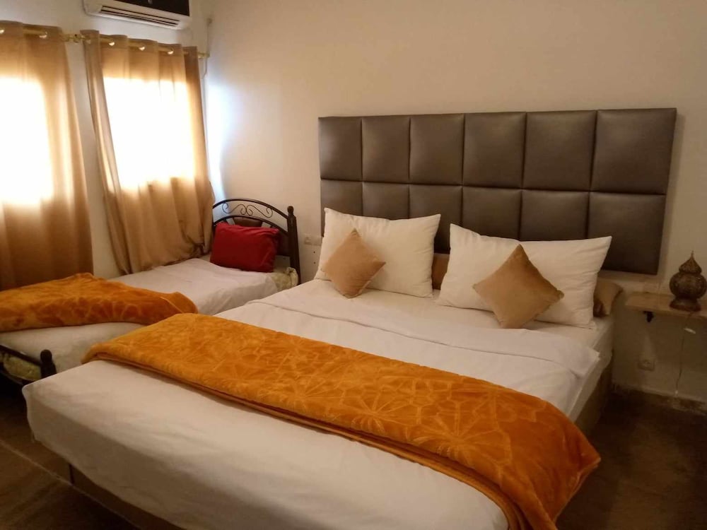Standard Double or Twin Room photo 1