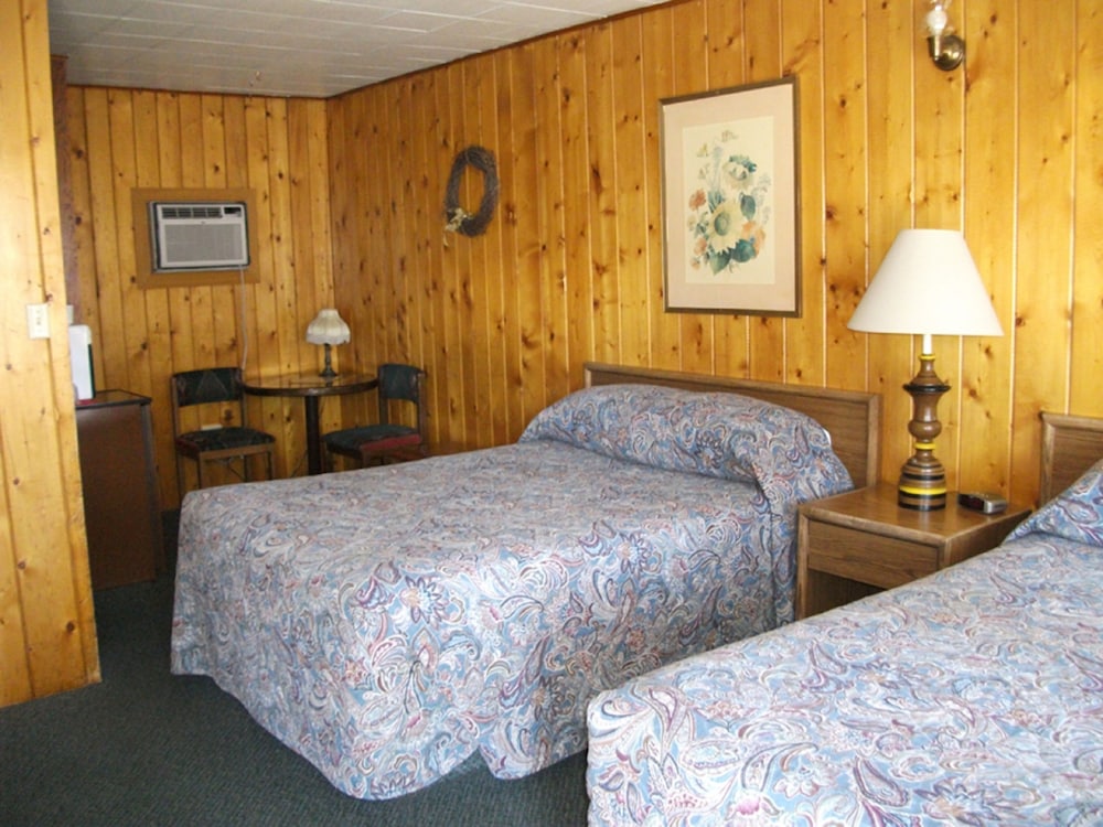 Standard Room, 2 Double Beds photo 1