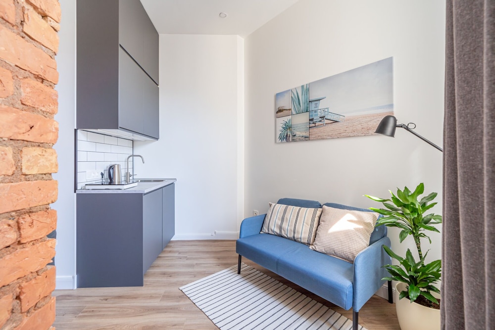 Standard Apartment, 1 Bedroom, Kitchen, Courtyard View