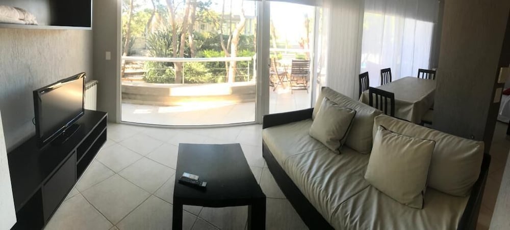 Family Duplex photo 1