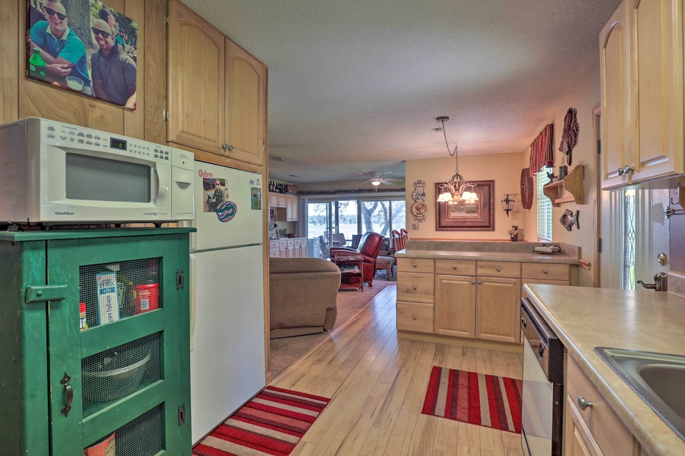House (3 Bedrooms) photo 2
