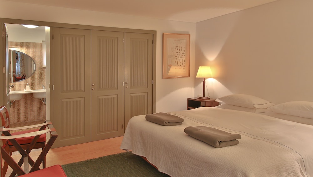 Deluxe Studio Suite