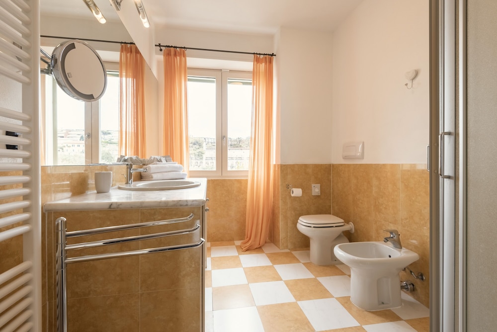 Apartment, 2 Bedrooms, Terrace, Sea View photo 2