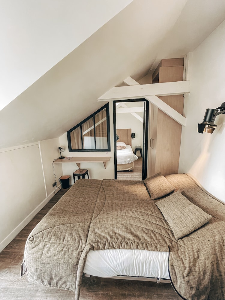 Private Studio With Terrace photo 1