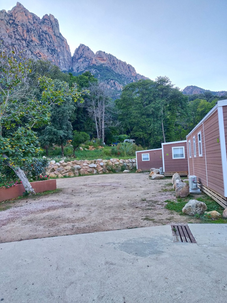 Mobile Home (Trois Chambres) photo 2