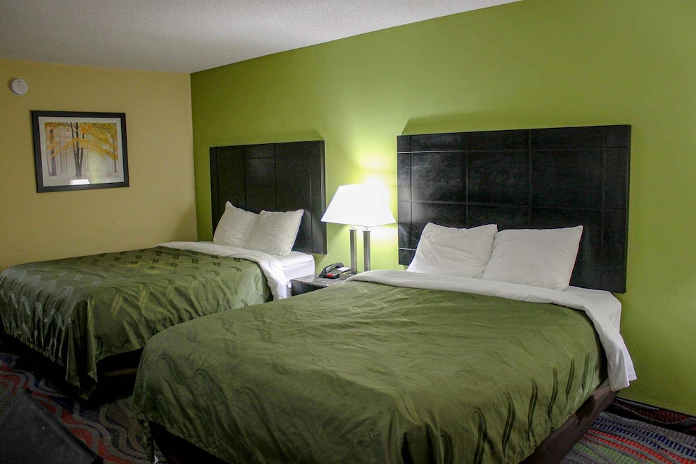 Standard Room, 2 Queen Beds, Smoking, Refrigerator & Microwave - Photo 1