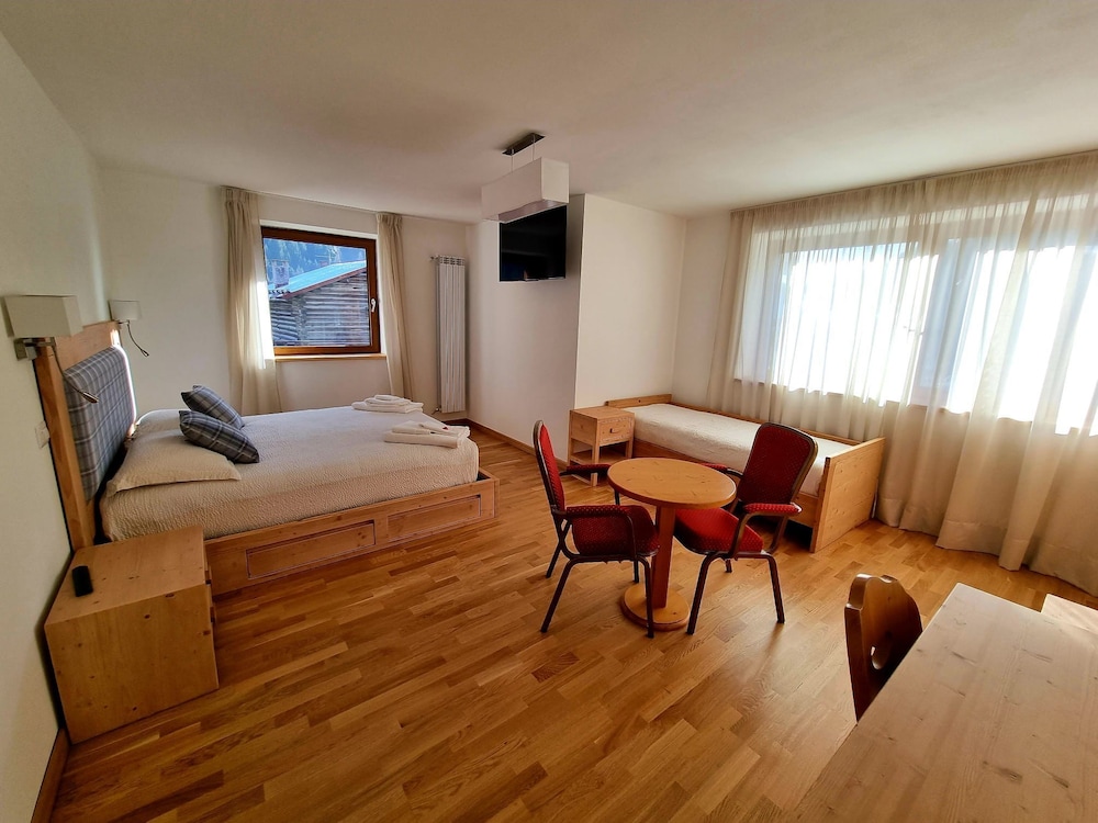 Basic Quadruple Room