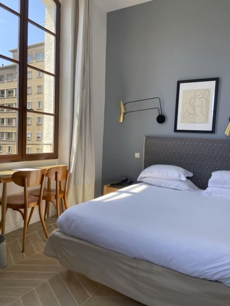 Standard Double Room, Sea View - Photo 9