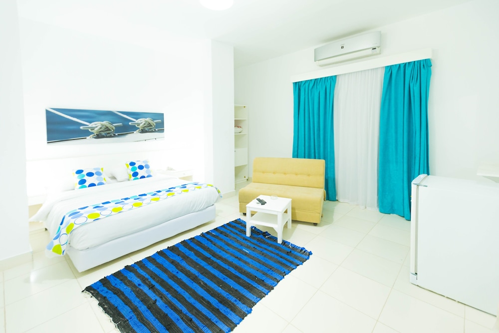 Double or Twin Room, 1 Bedroom, Mountain View photo 1