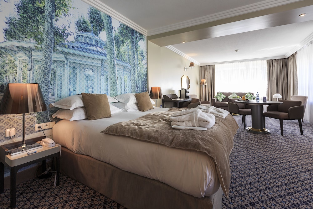 Junior Suite - Photo 1