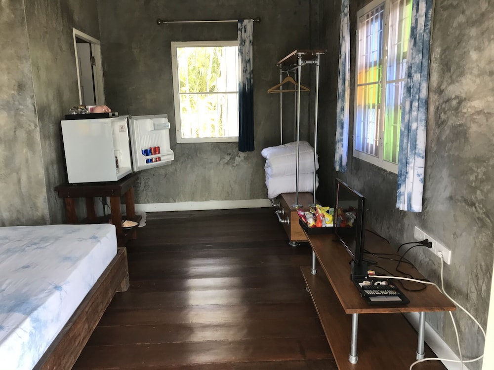Standard Twin Room photo 2