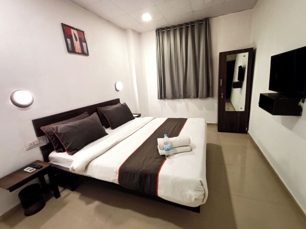 Classic Room - Photo 8