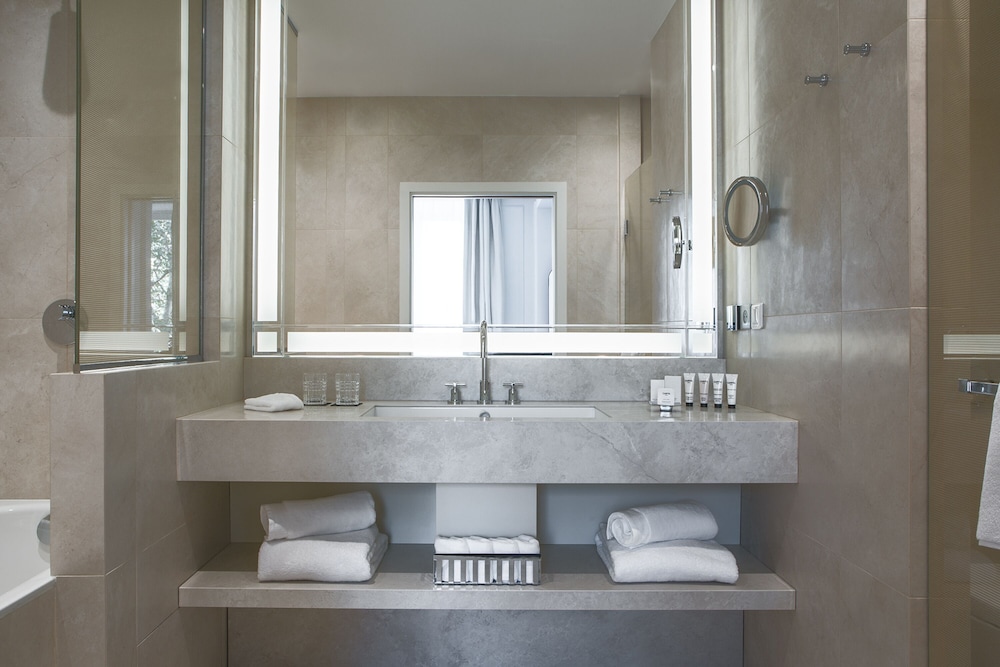 Junior Suite Panache photo 2