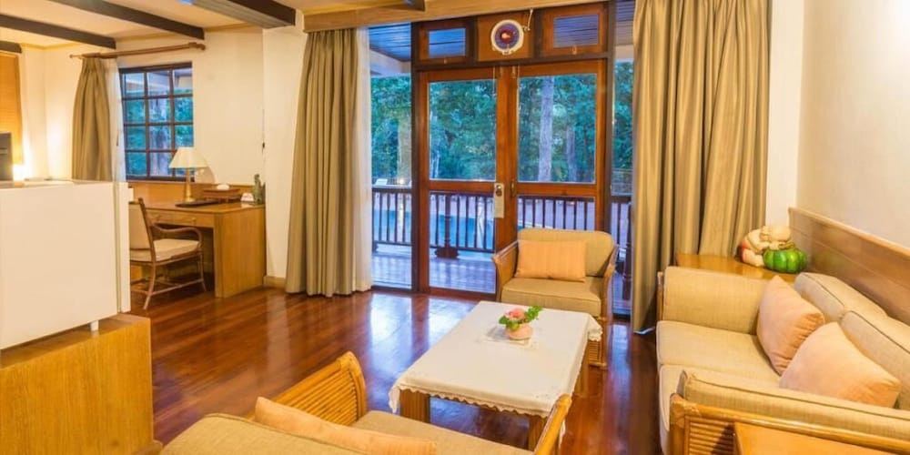 Honeymoon Double Room, Pool View - Photo 4