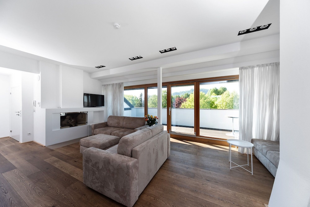 Luxury Apartment photo 1