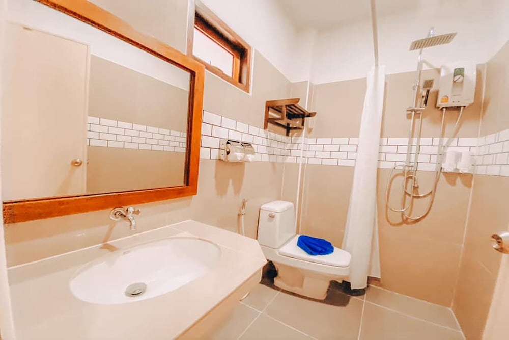 Standard Triple Room - Photo 2