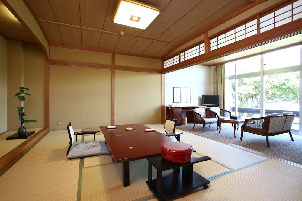 Isokyakuden Japanese Room - Photo 1