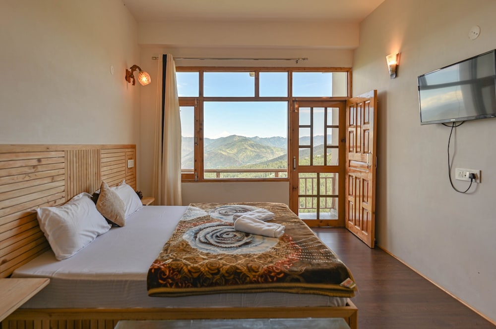 Deluxe Double Room photo 2